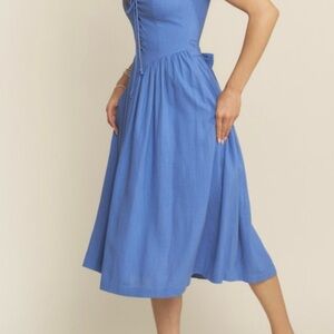 Elegant Blue Linen Midi Dress
